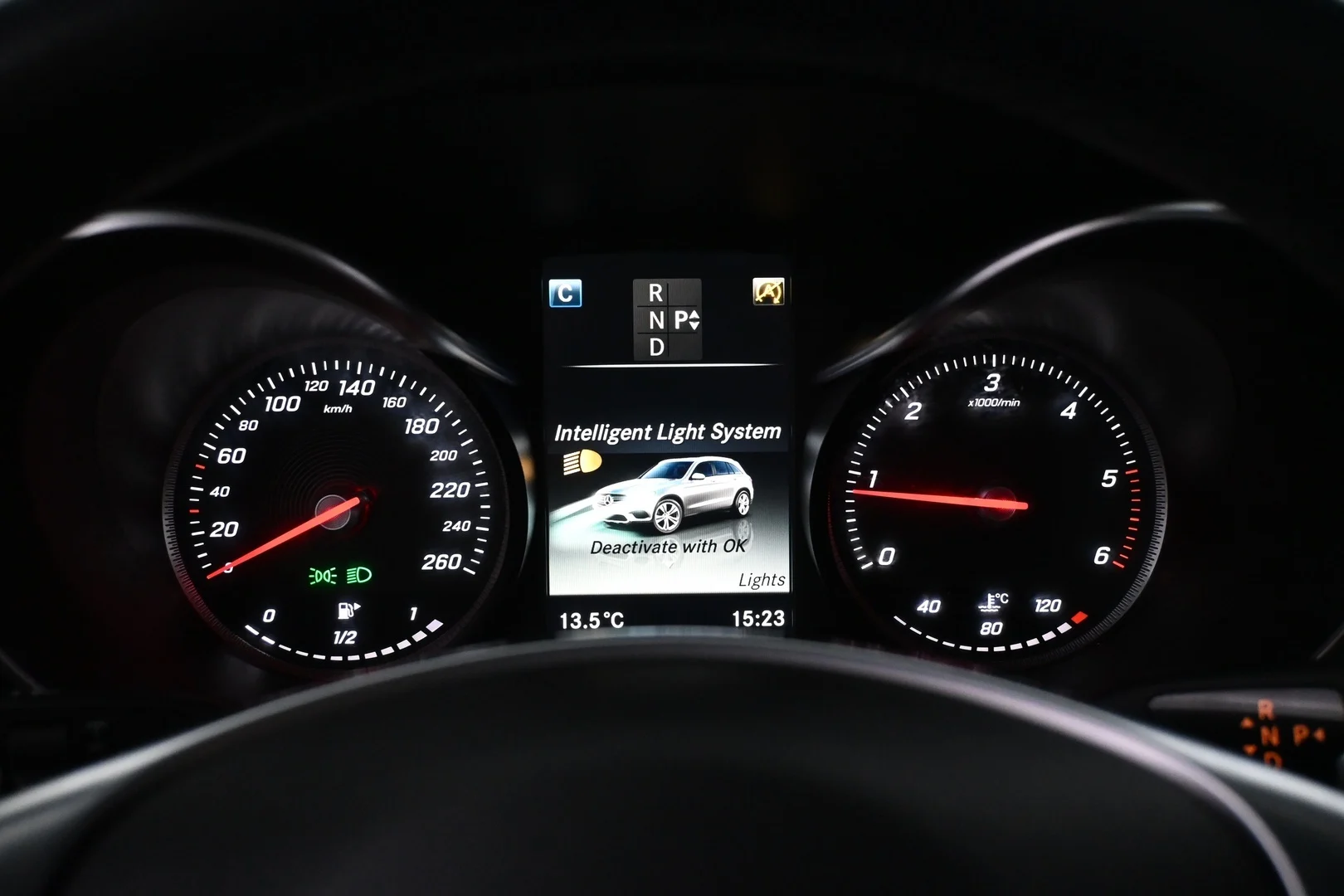 Car Image - 798olKOOd0TSMsV3ETmRTd