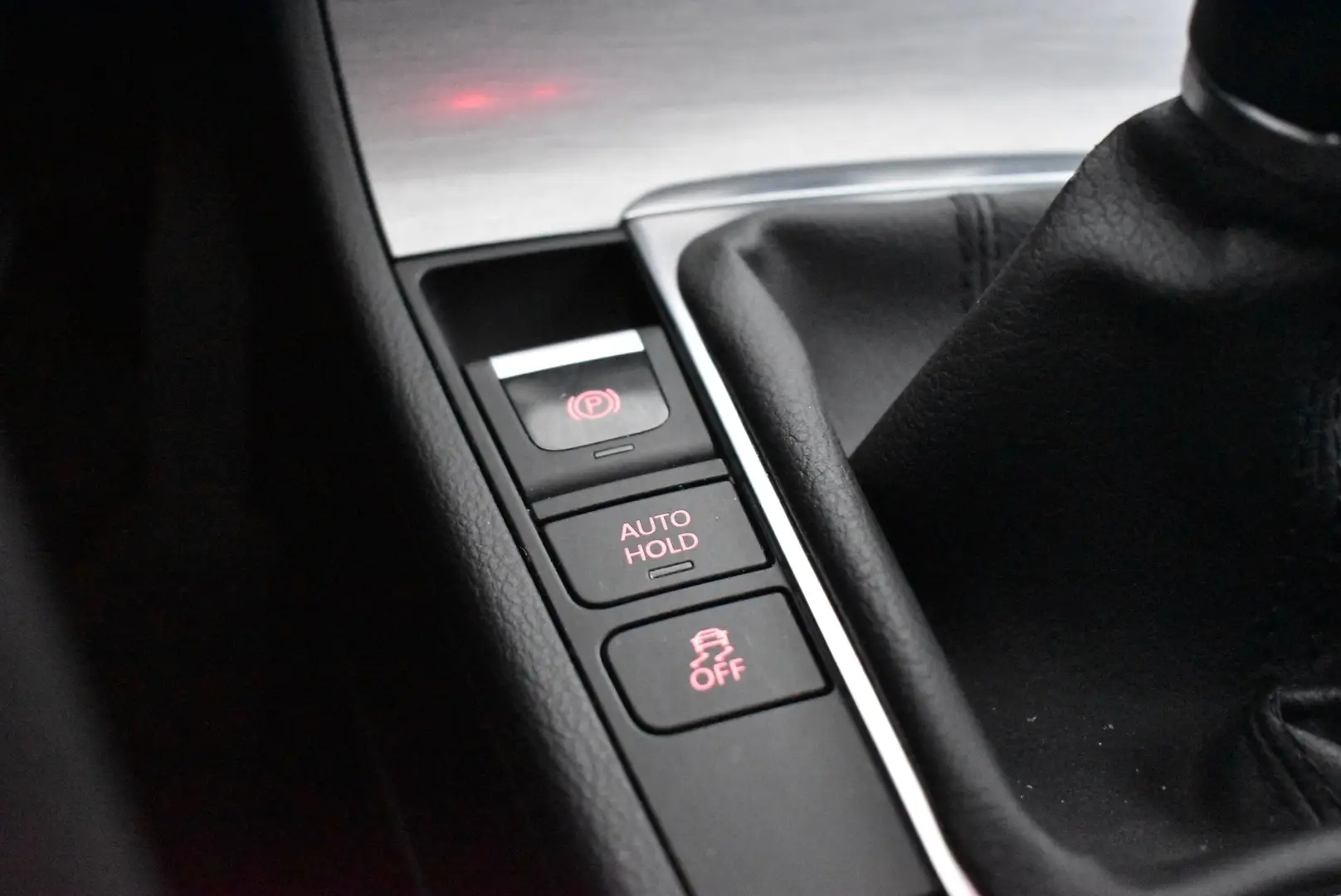 Car Image - 5SegxaNMJXXTtAB8nnPwwi