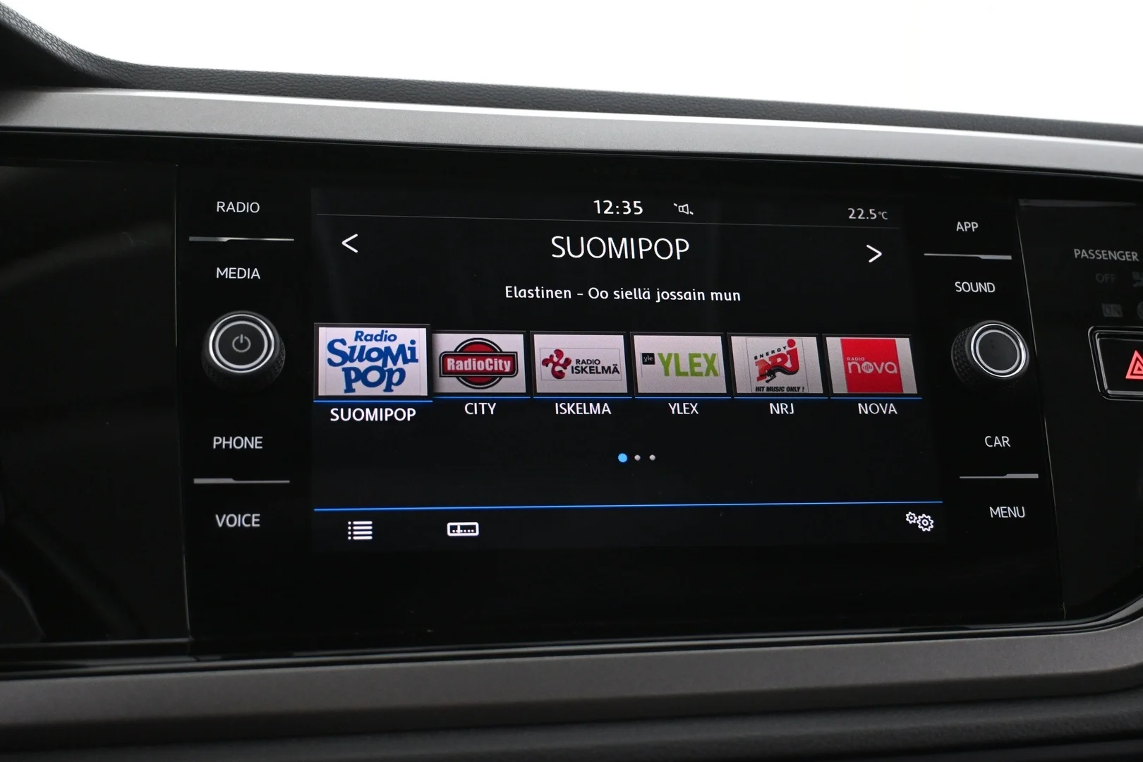 Car Image - 5LG4nS386cEfgvbYPtTG3j