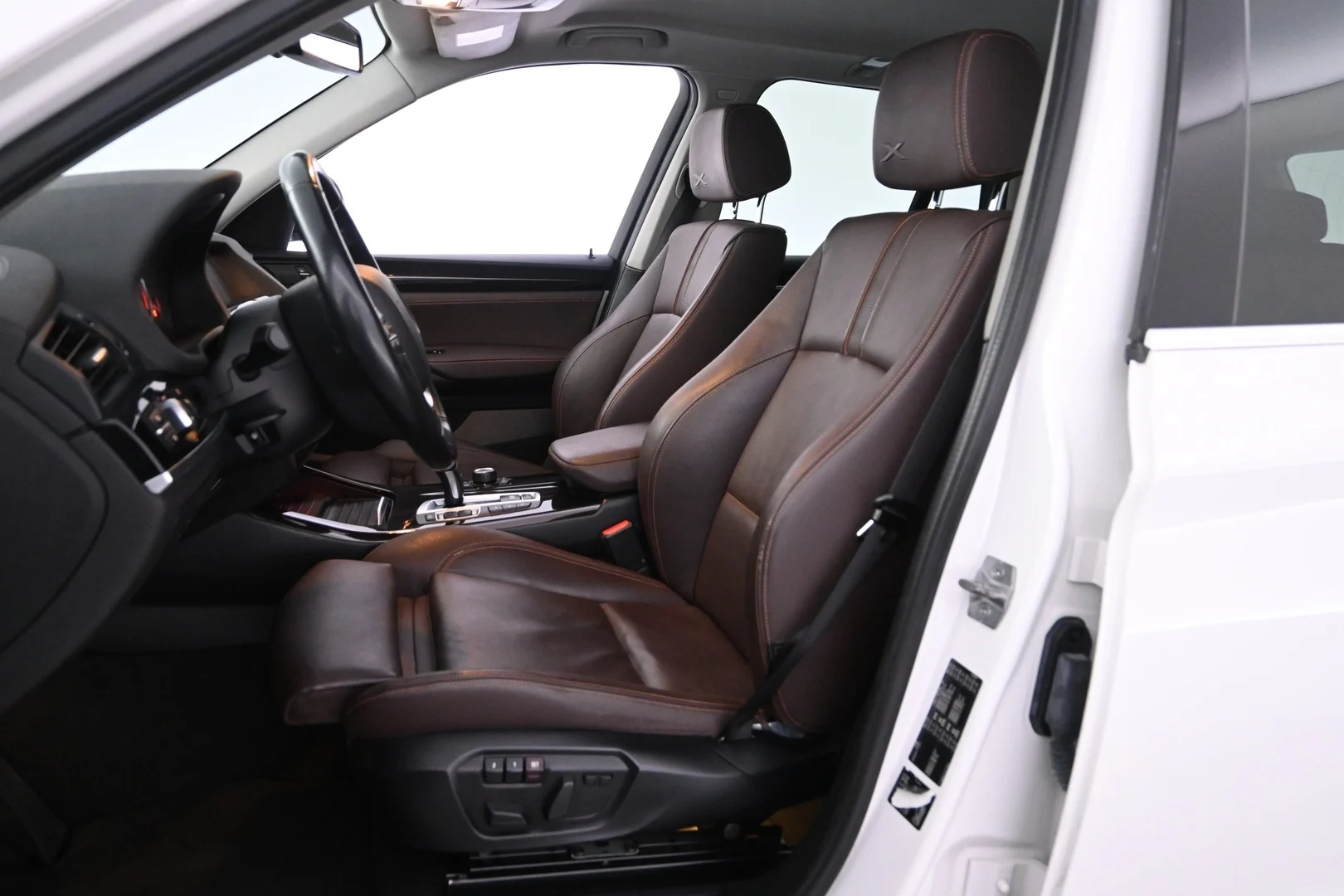 Car Image - 4AKlmxwam0BZfcCYnSb6D9