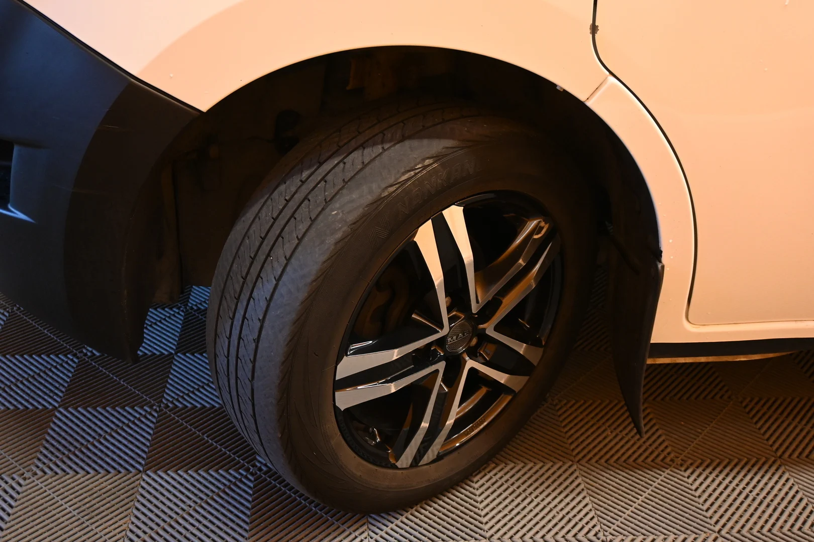 Car Image - 7eM4D1JvBl4WUGZy1xkNga