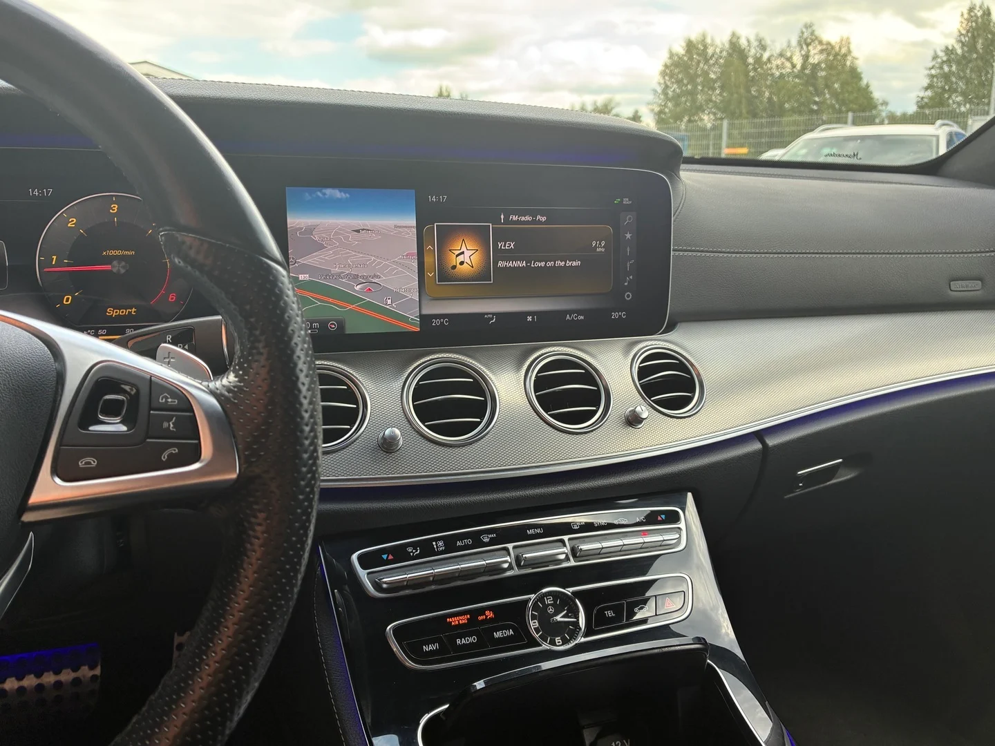 Car Image - YEdPr14DC7rK6L81Gabo7