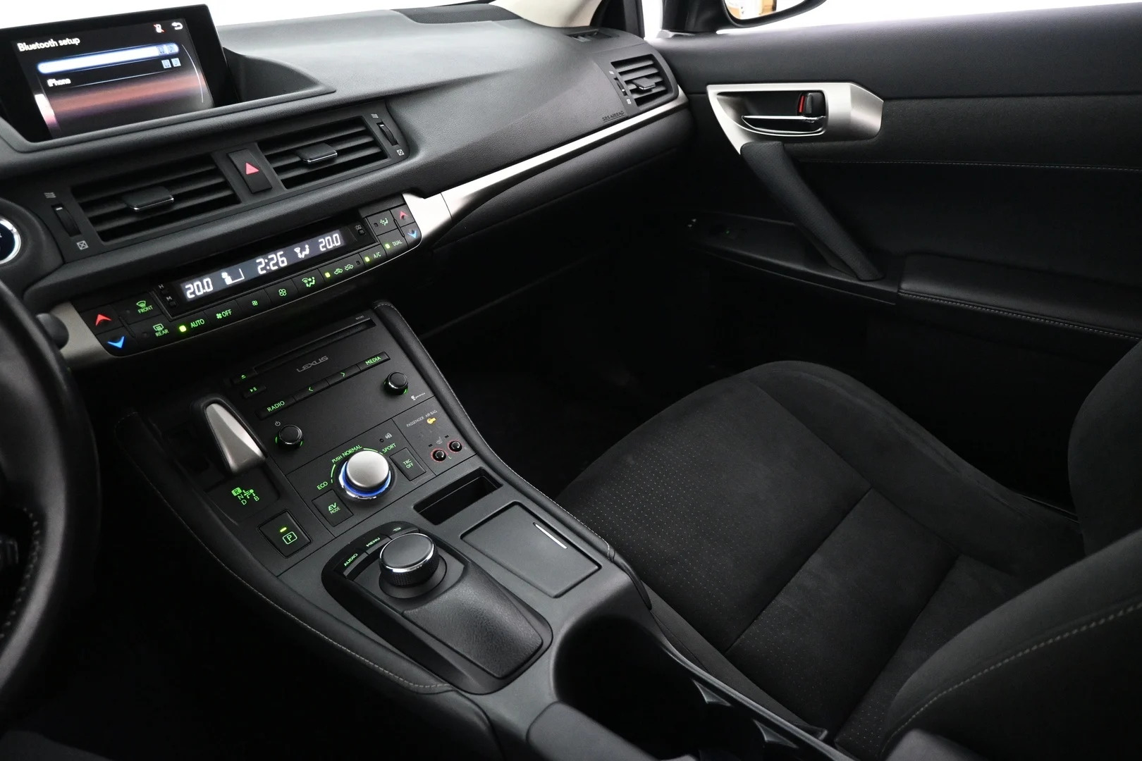 Car Image - 5yyC7swpldZPnXVxXea9KR
