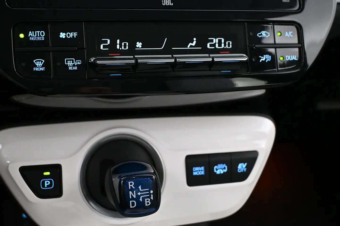 Car Image - 1xfzqTT5sN9cy5jwimQlwm