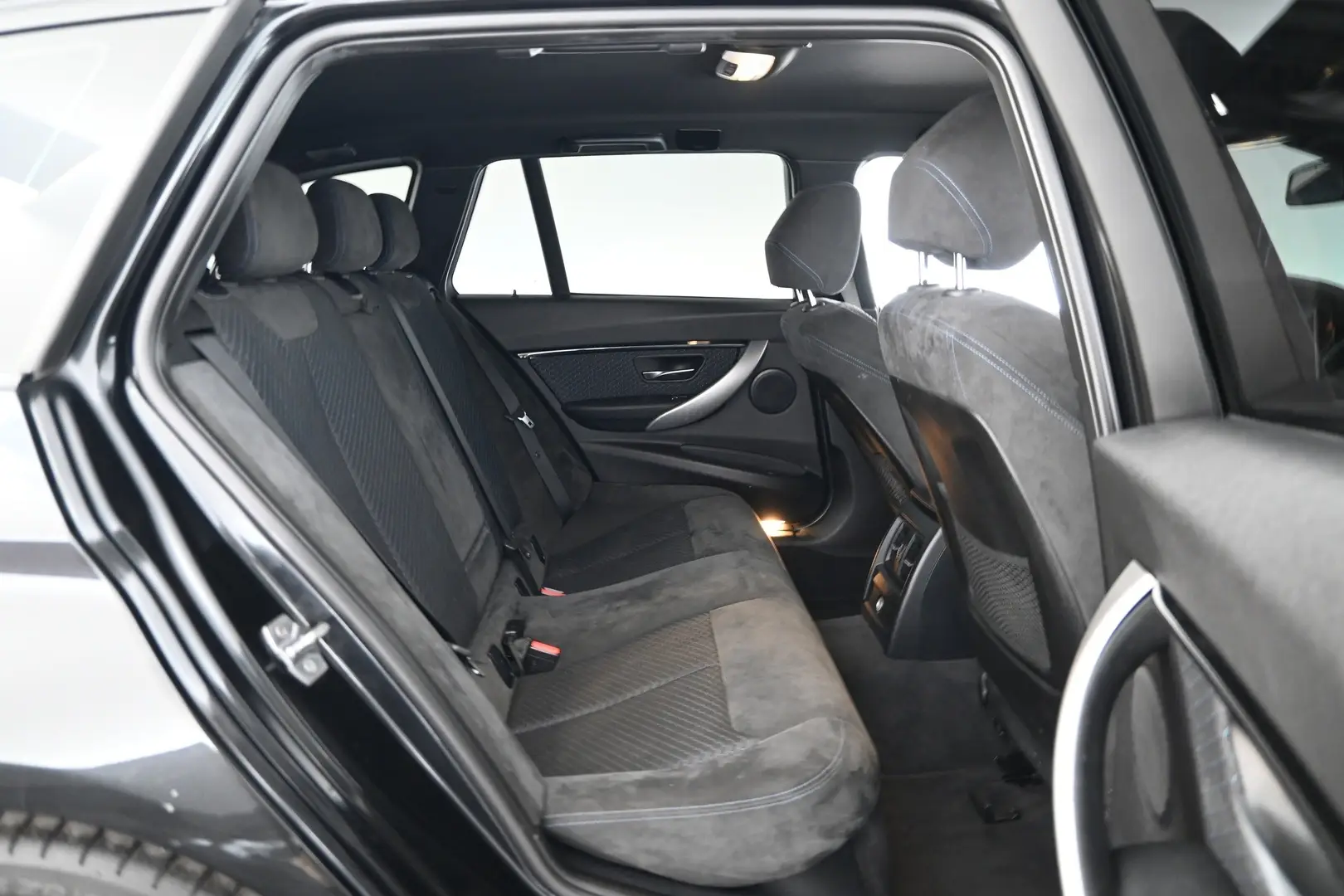 Car Image - 3yFtG3u9yA1alsbTQUdUP4
