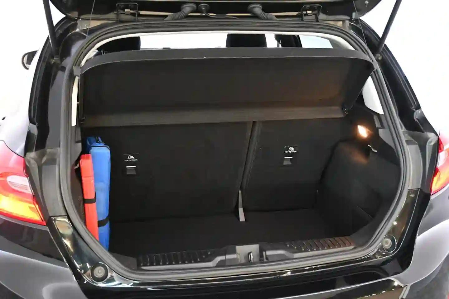 Car Image - 5tbSMKcOFN4g1aBHYGH9yA