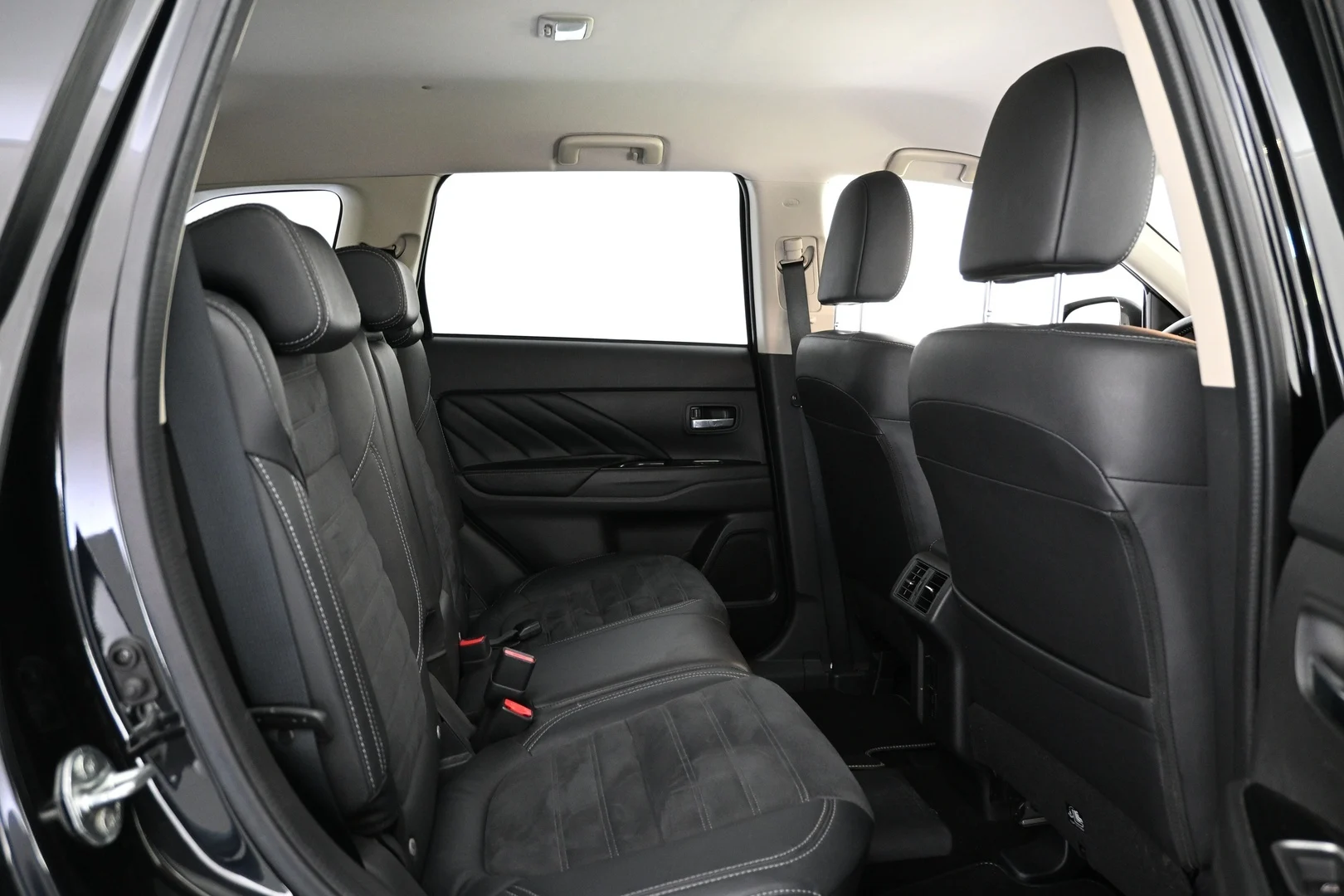 Car Image - 62BV0N5wY9pspFSjQdQ6kP