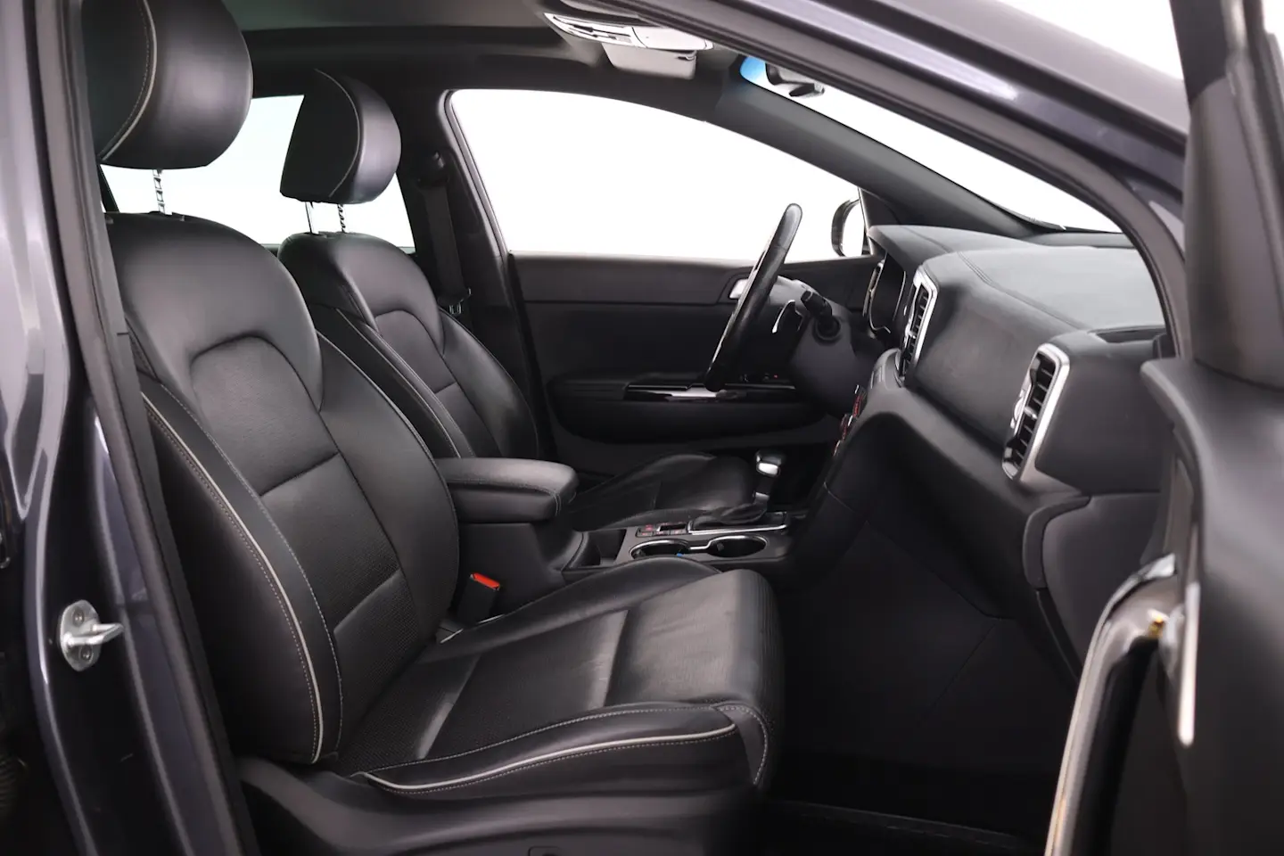 Car Image - 7AdVbVc62dtCey0IS8OhVx