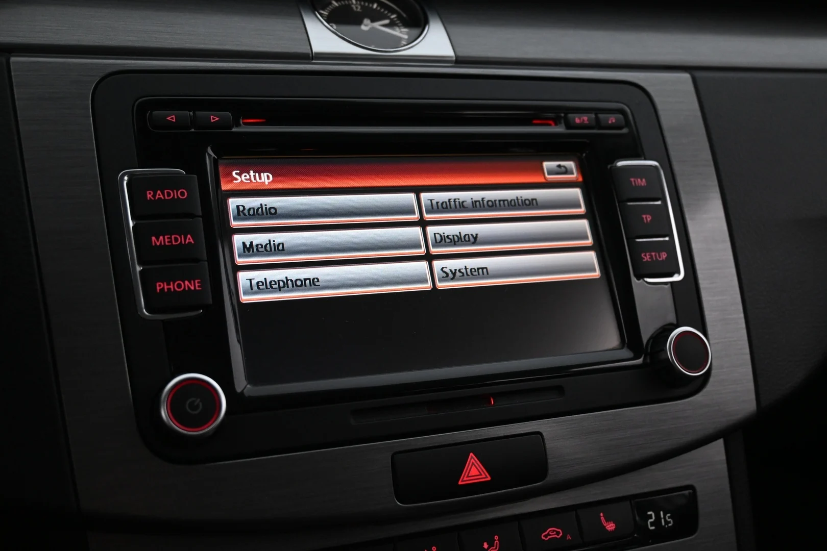 Car Image - QJYxnzYCuUiD9bzQGnQhi
