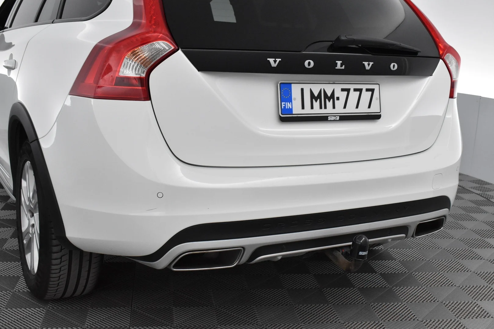 Car Image - mK0RS0aUzjF8TR6J5GaXl