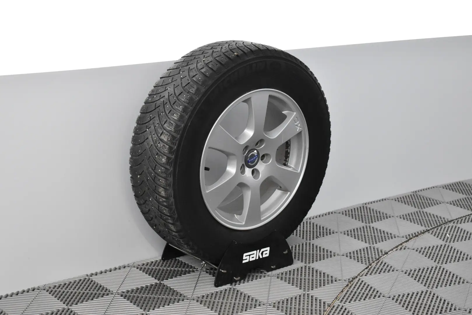 Car Image - 3KFhNwcQ9GvOegbzRHSJkH