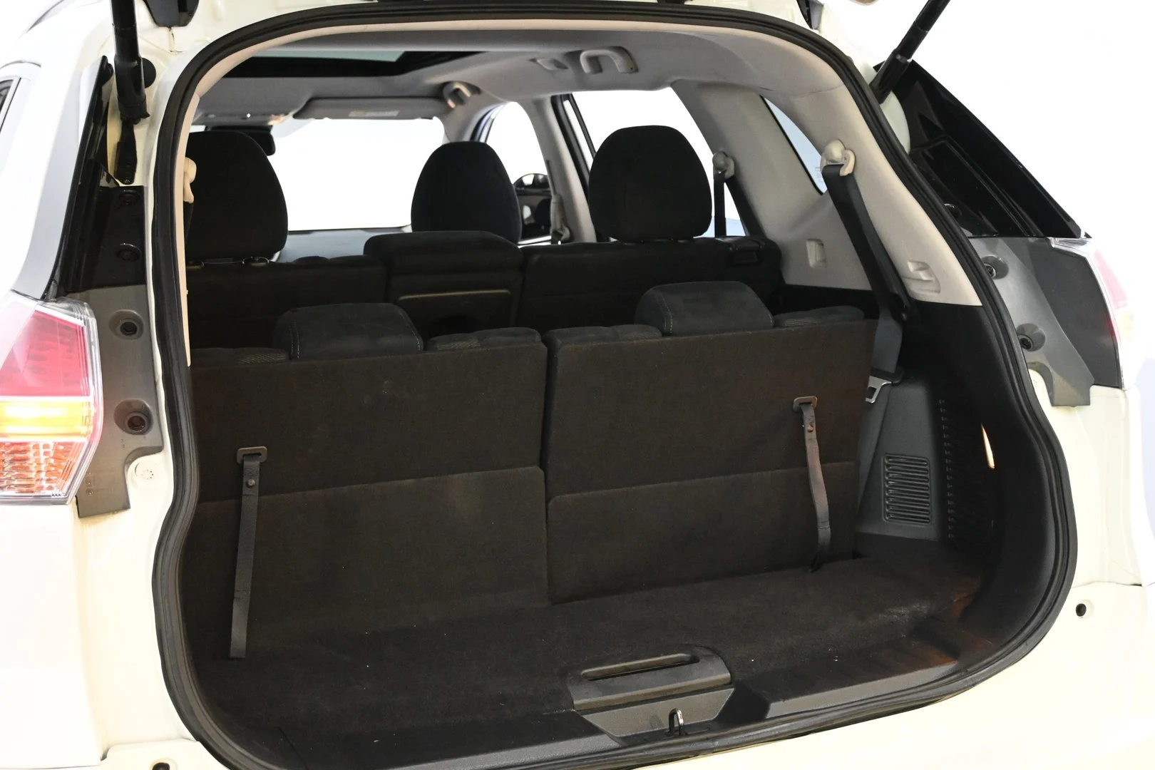 Car Image - 66HQGCCnRbboCxUehqqOpq