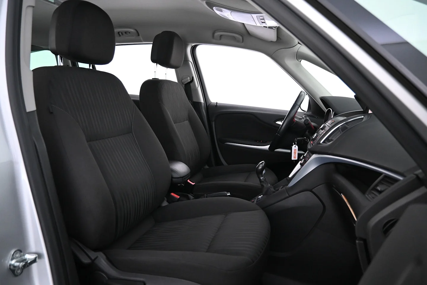 Car Image - 6oUZgapib6ycl7S9mc91xo