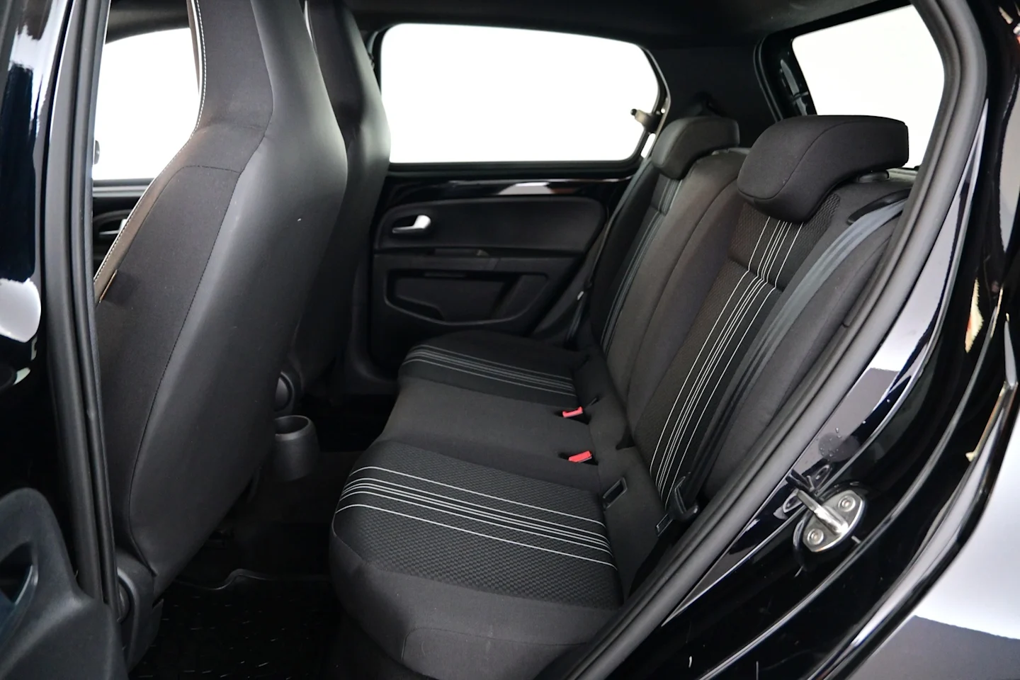 Car Image - 7bIXENLRxrPC9w1sddoVFe