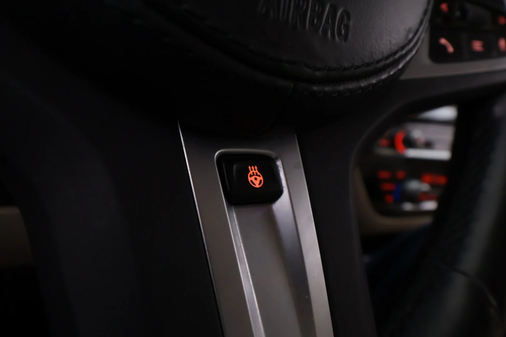 Car Image - 4mV1wydIL294n830EZvfUu