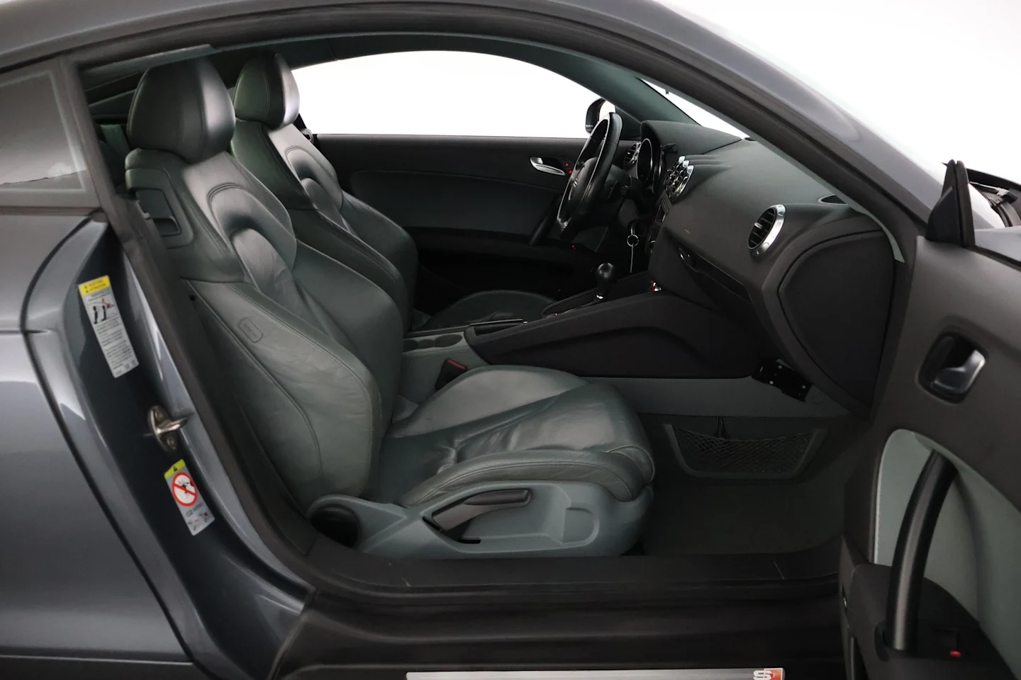 Car Image - 30B2rJoi3A6E0GQ6wg7aOr