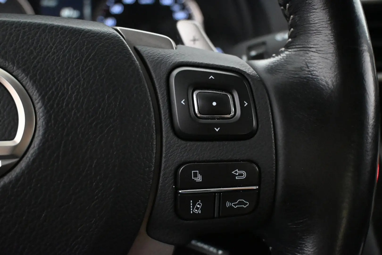 Car Image - 15nCJeBvKVuyxIQcBYvmQY