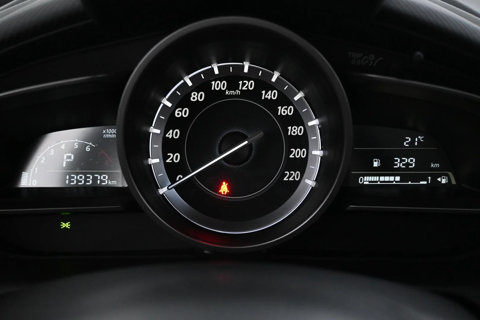 Car Image - 4pZw8C4aLOLzIDfVtfu5Eo