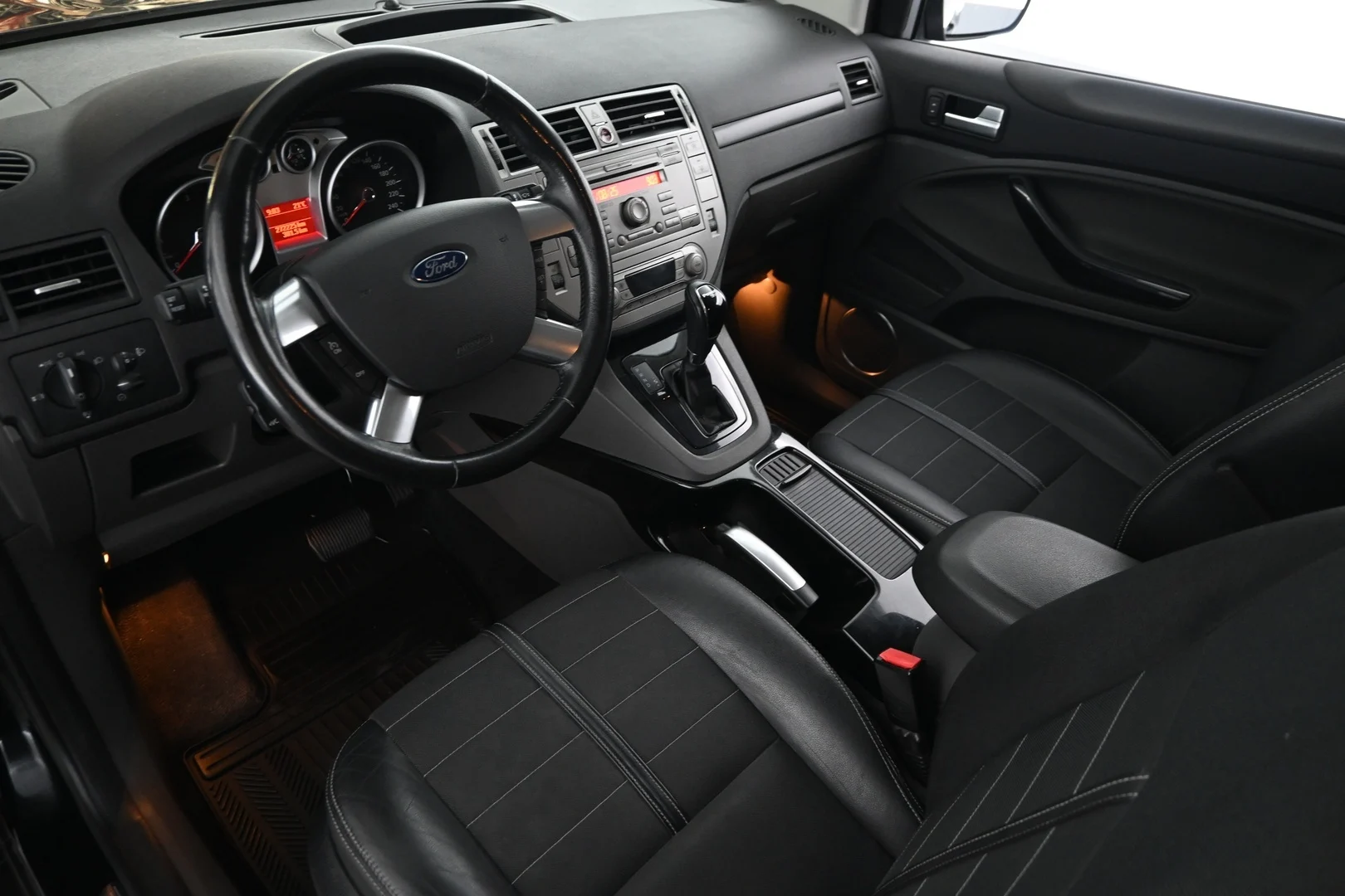 Car Image - 4WyFYgNqE0WFmGs1ZT8Kig