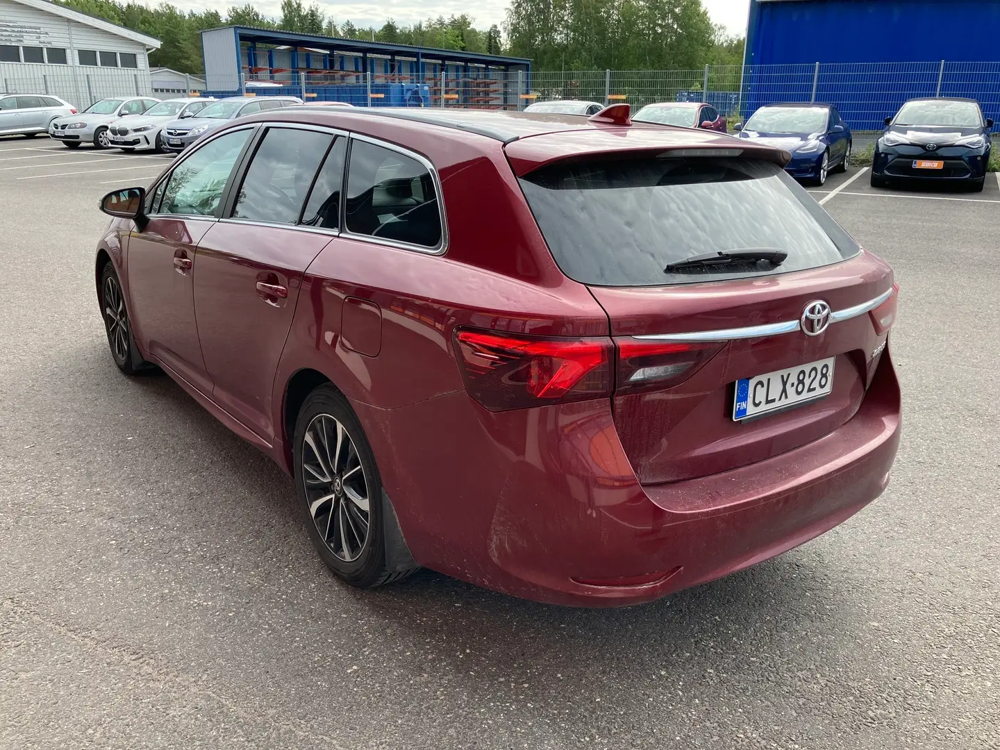 Car Image - 7lLarOU7lfWnGhADxIdasq