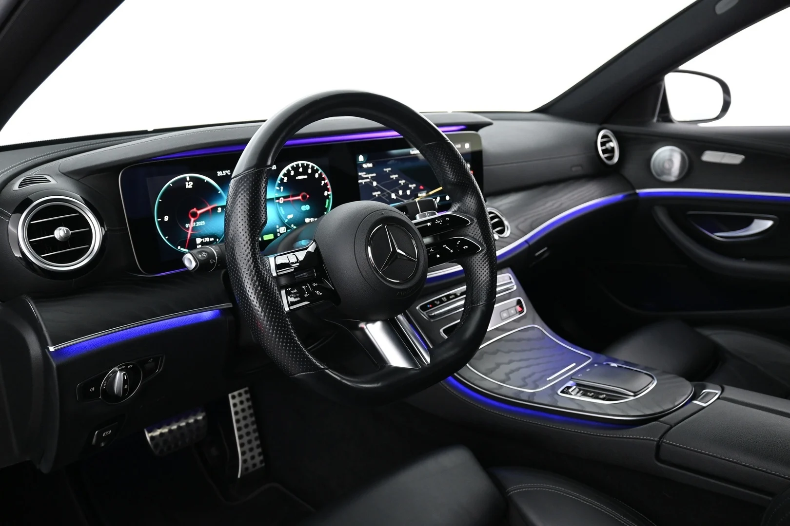 Car Image - eLJ0zJiDitG1csoRkrdW4