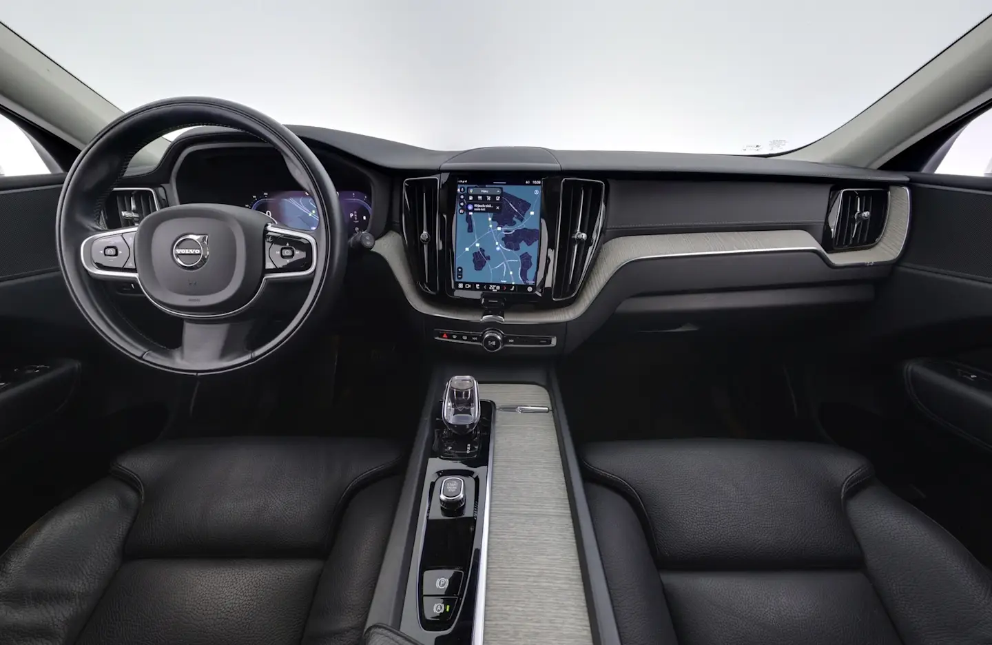 Car Image - m2boAQbSxQxH1pFwrENaH