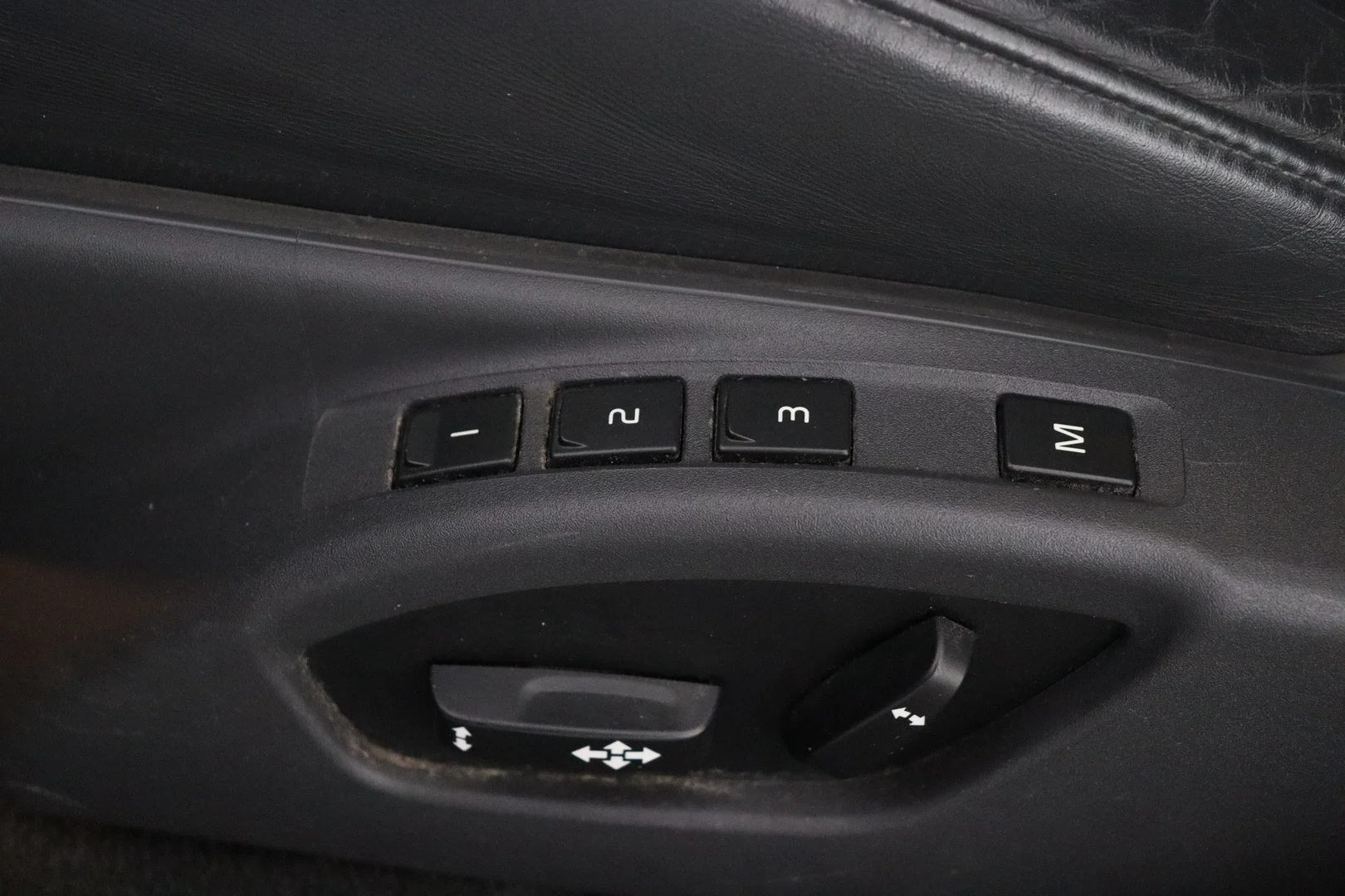 Car Image - 5iFw7MqFi86yeHEuX4Q9PJ