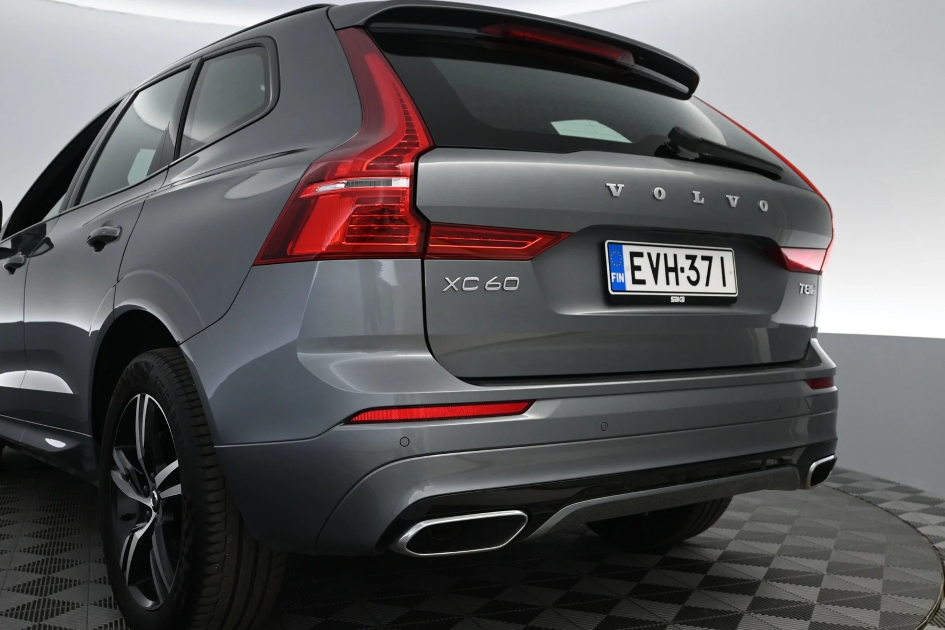 Car Image - 4tec2lJT3RM8OAqE5lUYWH