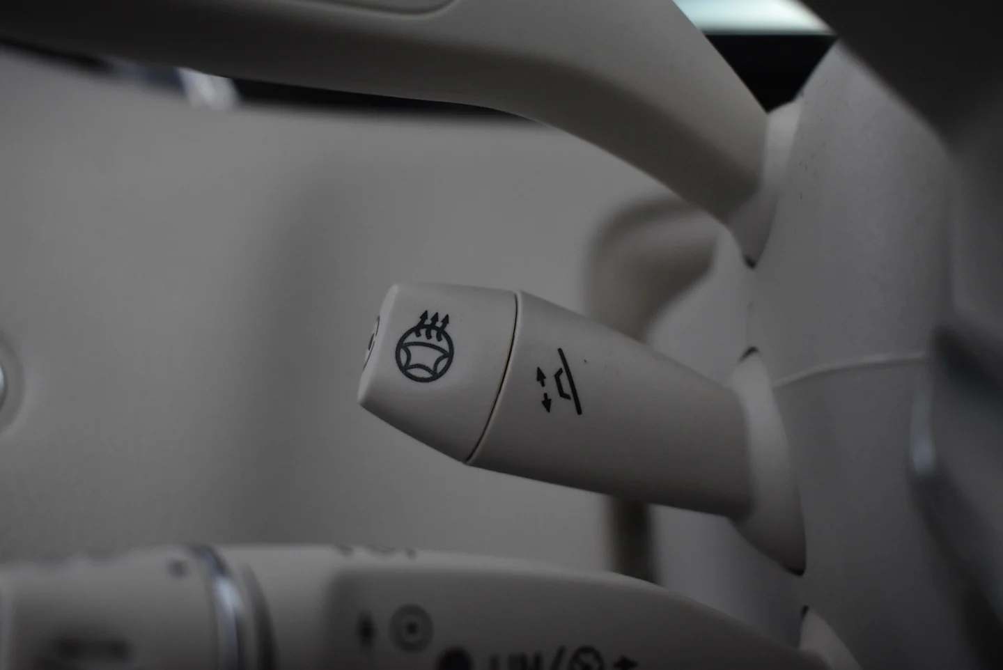 Car Image - 74tbtdTmXv75zwhlno32fJ