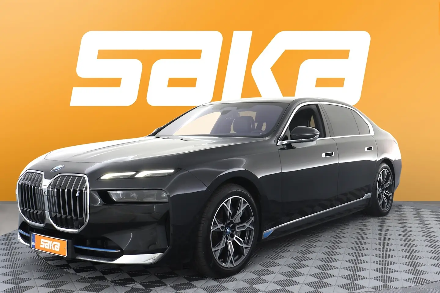 Car Image - 5az1c4F94aKq9M6FX9n1zt