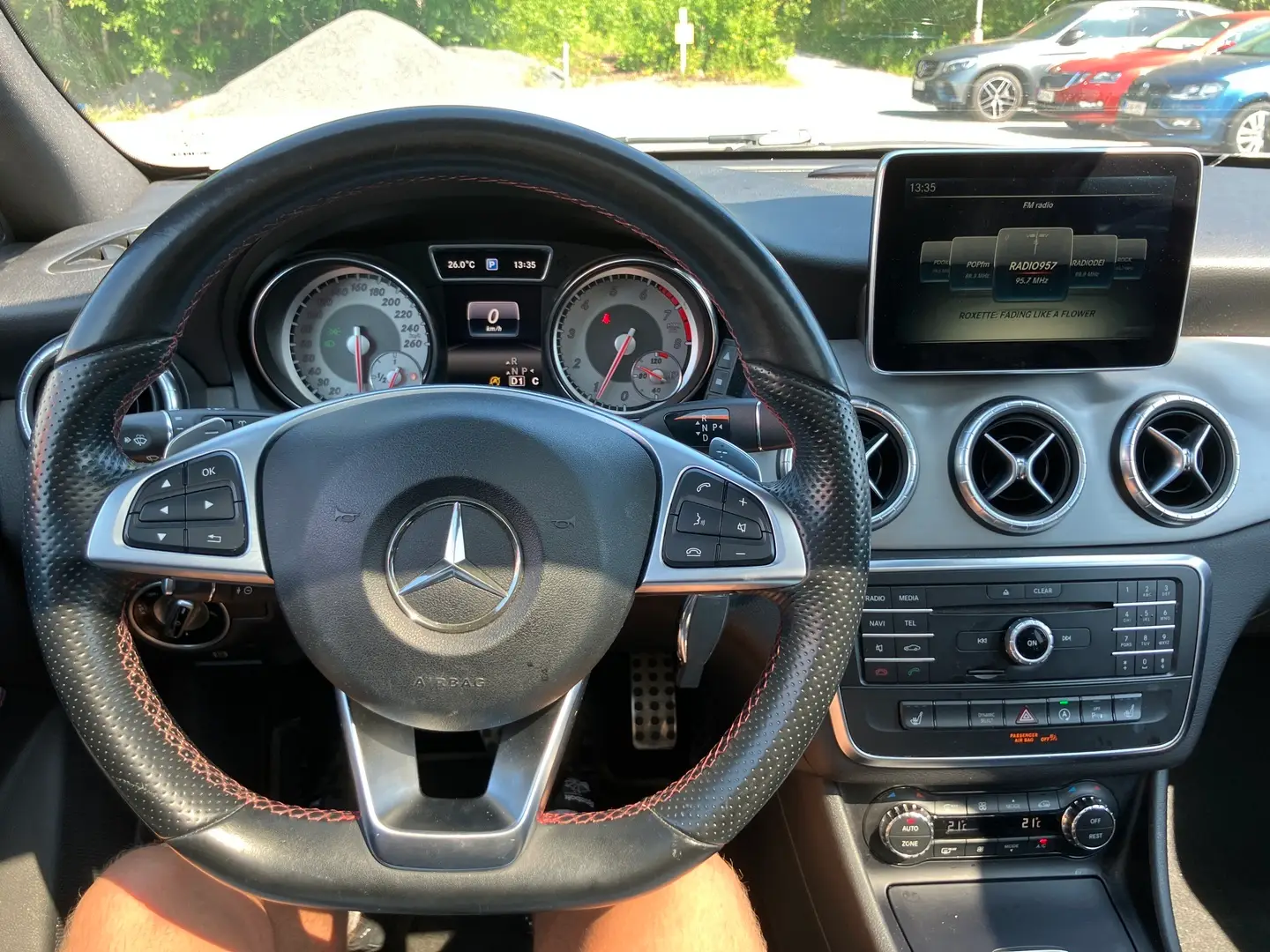 Car Image - 6sl9ugzA53Zqb19BhuDZM2