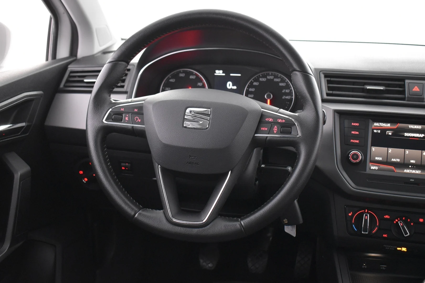 Car Image - 6YuSDh4Ox7Merqu4Ur8B9Z