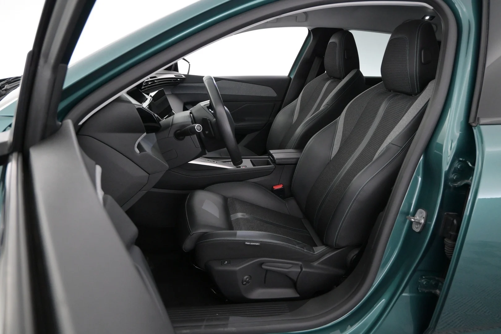 Car Image - 4JCa8KSWuYrdQiamtEX45C