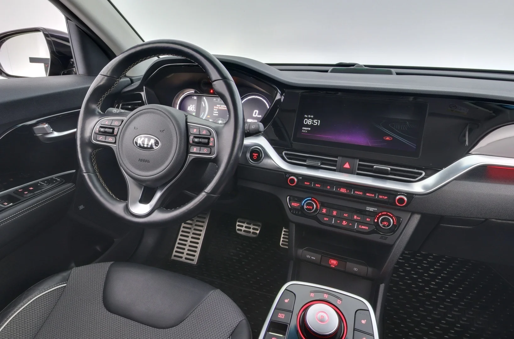 Car Image - 4GsaqIgavuDmRcLiZ9q0RV