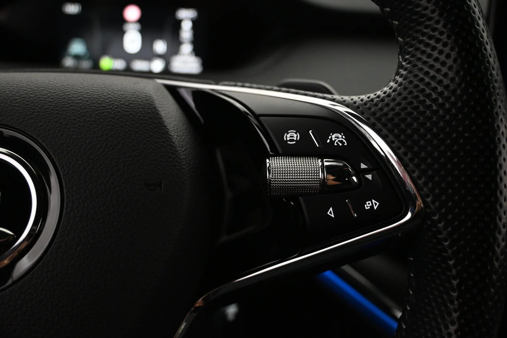 Car Image - 1skpEf7ZqmrEkbTAl0XHpx
