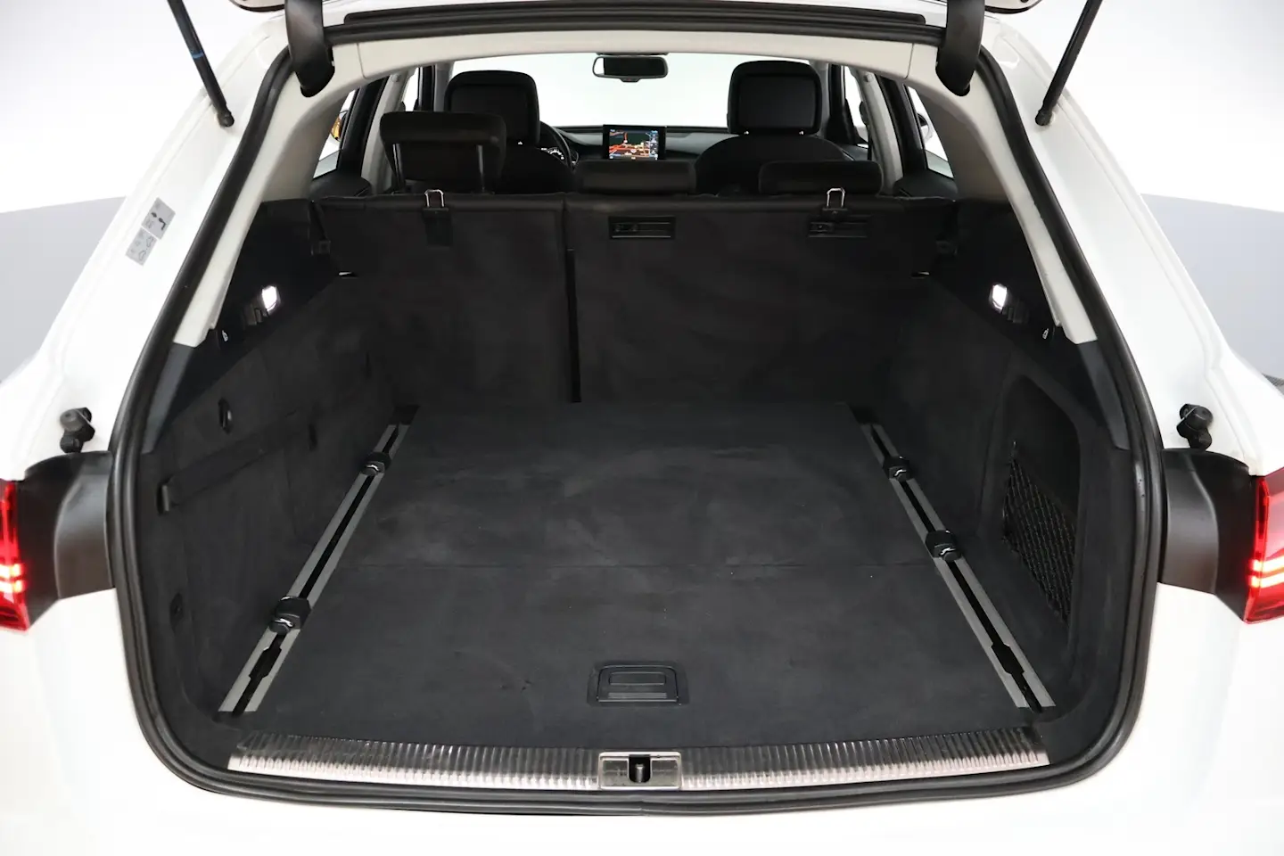 Car Image - 23Fz0lMOEt36Lsx7BkAjwF