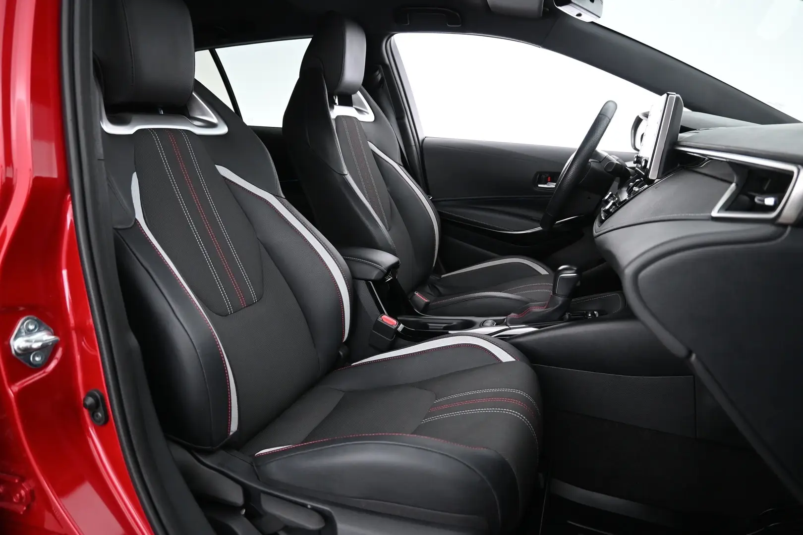 Car Image - 2qVX588RBVvteclrpFapyh