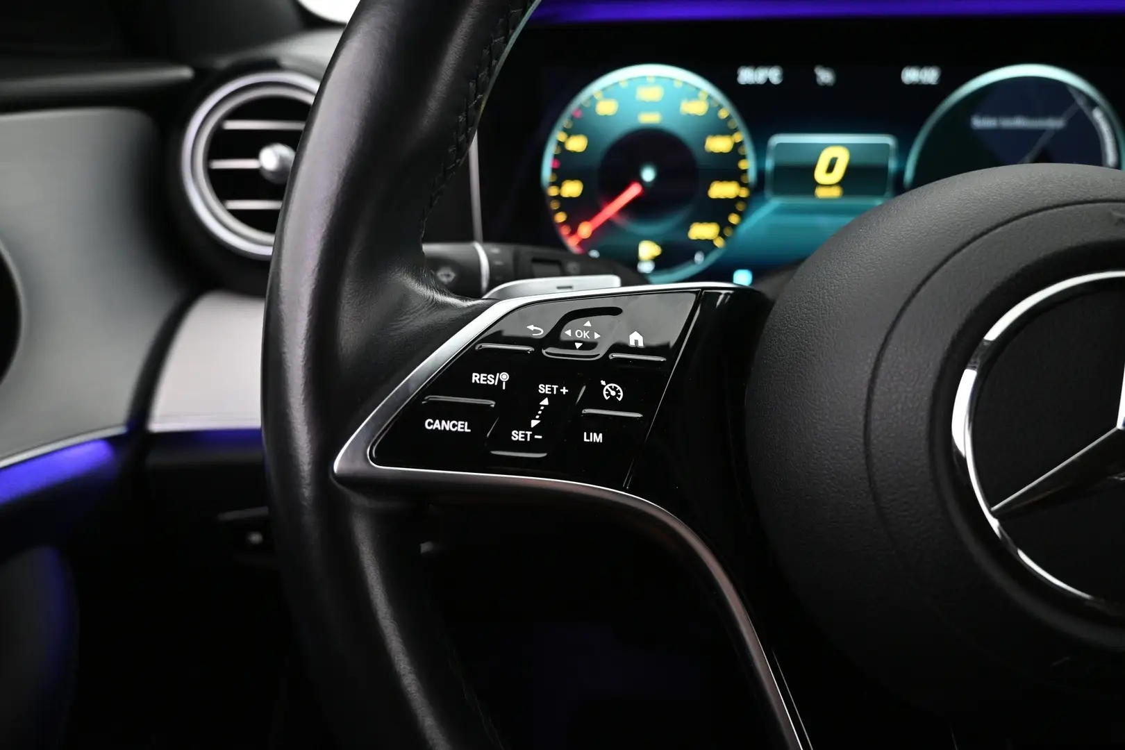 Car Image - 61ihf2mwIB5K1kNSJaEJxU