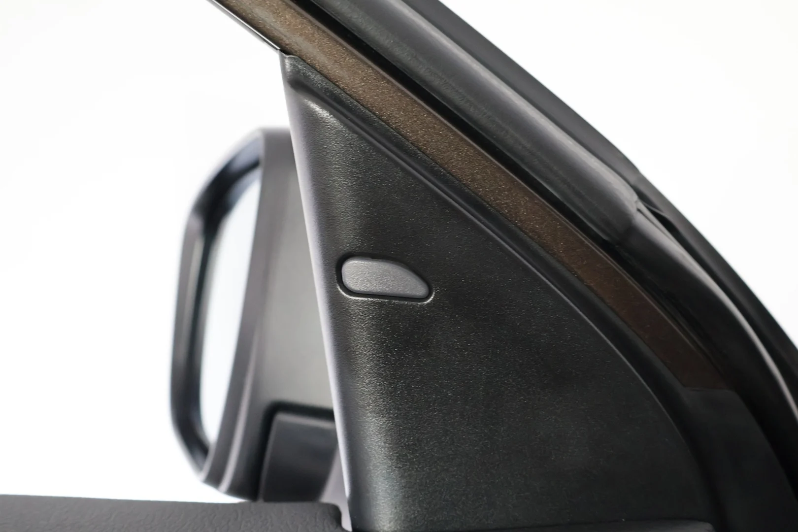 Car Image - phzv1L3SRPmRvWRb7ELcD