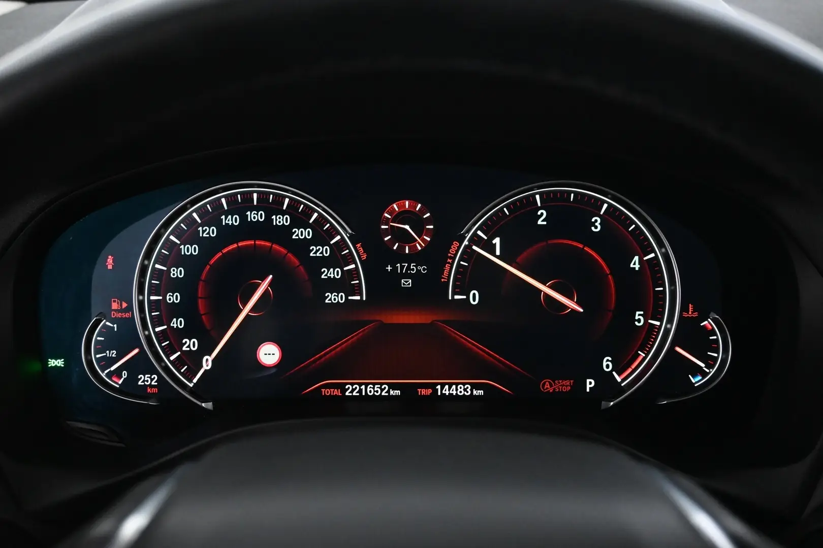Car Image - 5ZSooCHD1ofBEkb1QGaVfv
