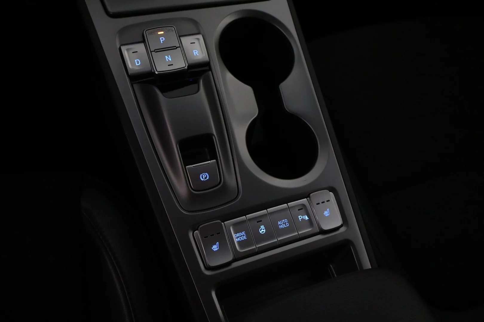 Car Image - 5XJB39tvEsNQRji54wcl16