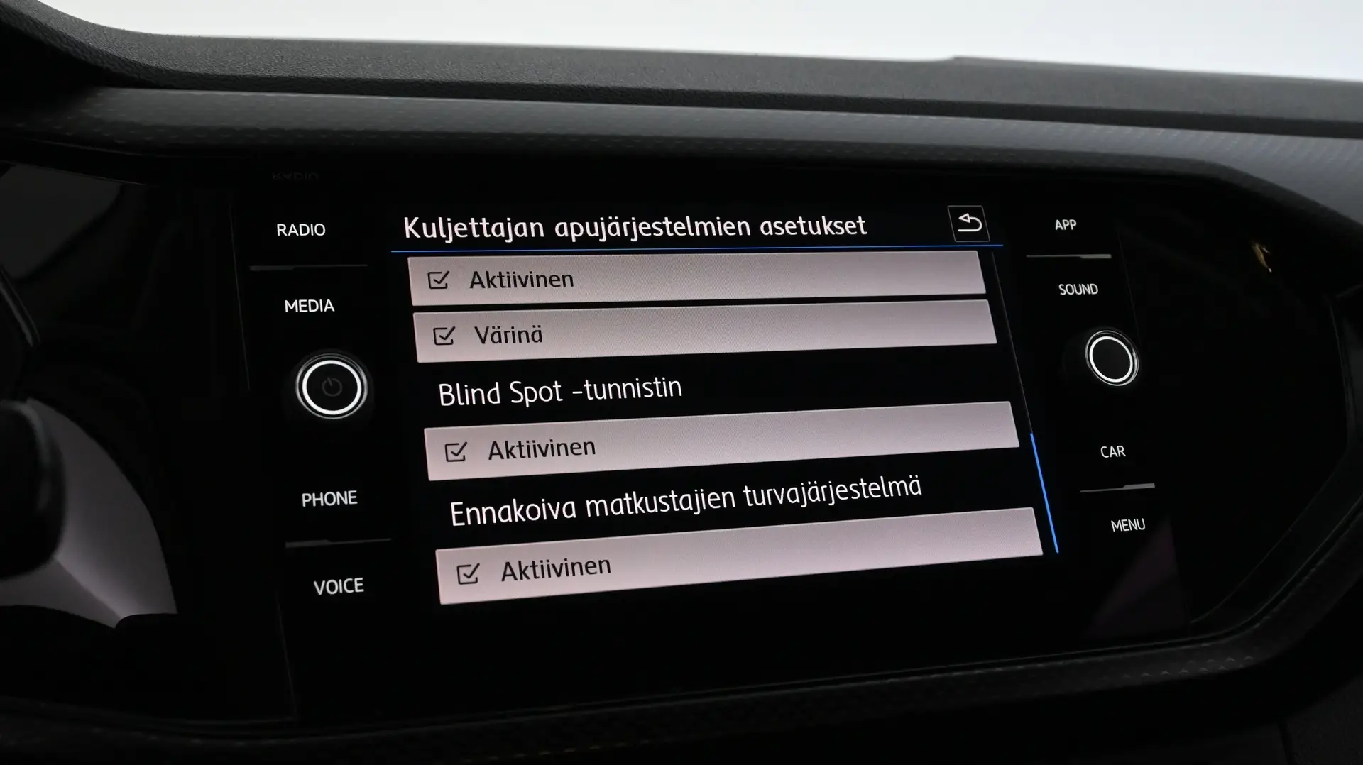 Car Image - 3vM6JE94FFzkENEtg7LCd9