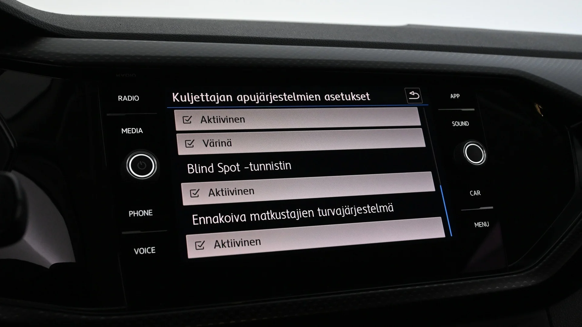 Car Image - 3vM6JE94FFzkENEtg7LCd9