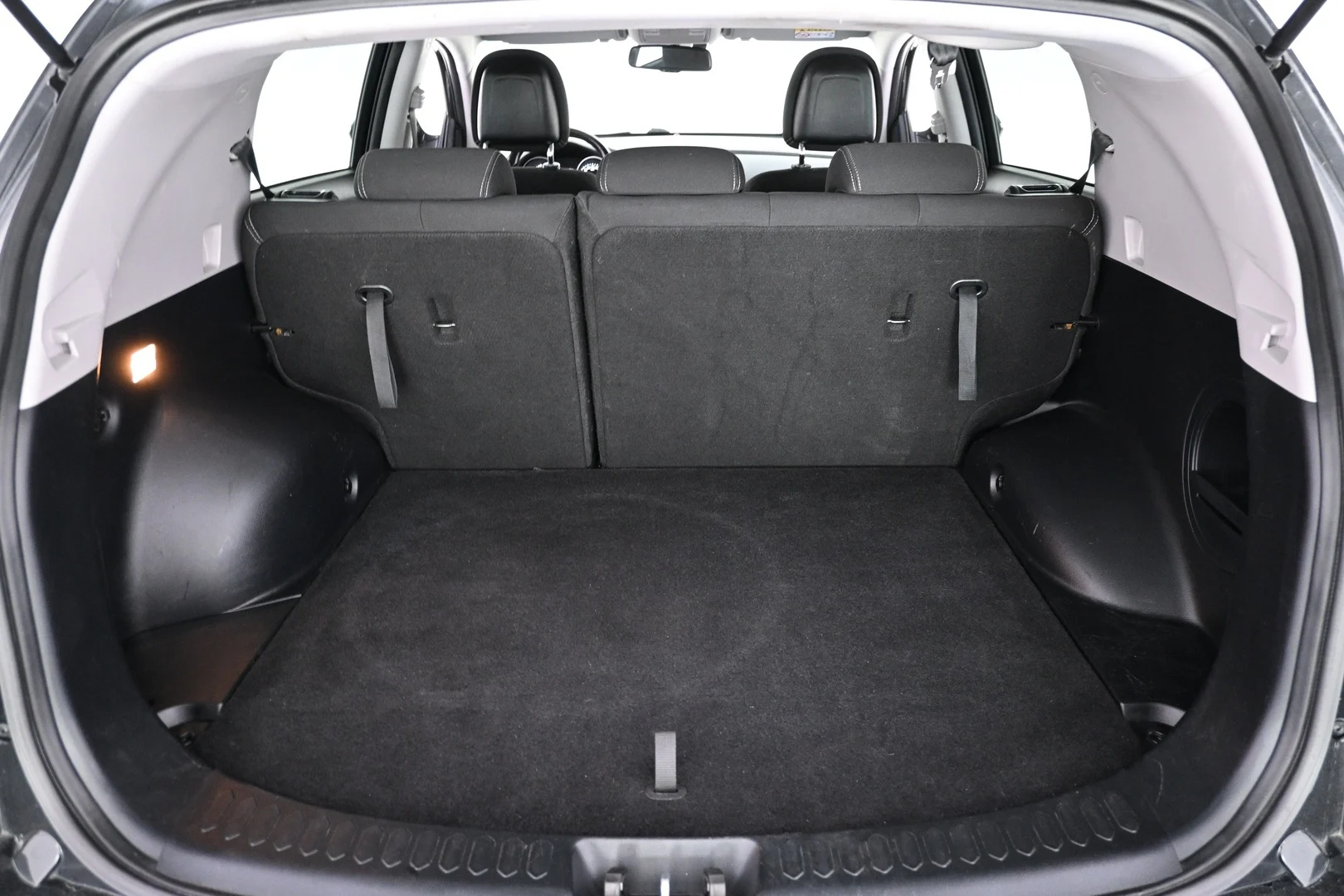 Car Image - 5sUHwC8AEWM5O62wscVq9t