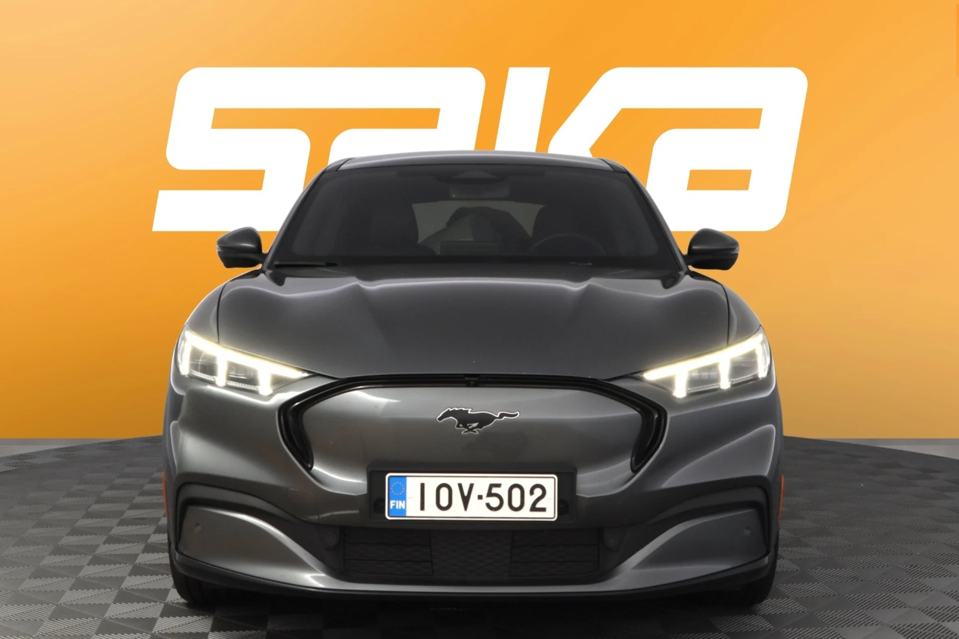 Car Image - 1gWGbEtB7a4UhqADKxf2Tz