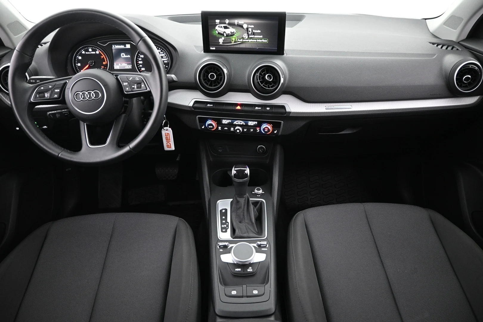 Car Image - 2g4cY4YqXgnwoXWvx8WBMH