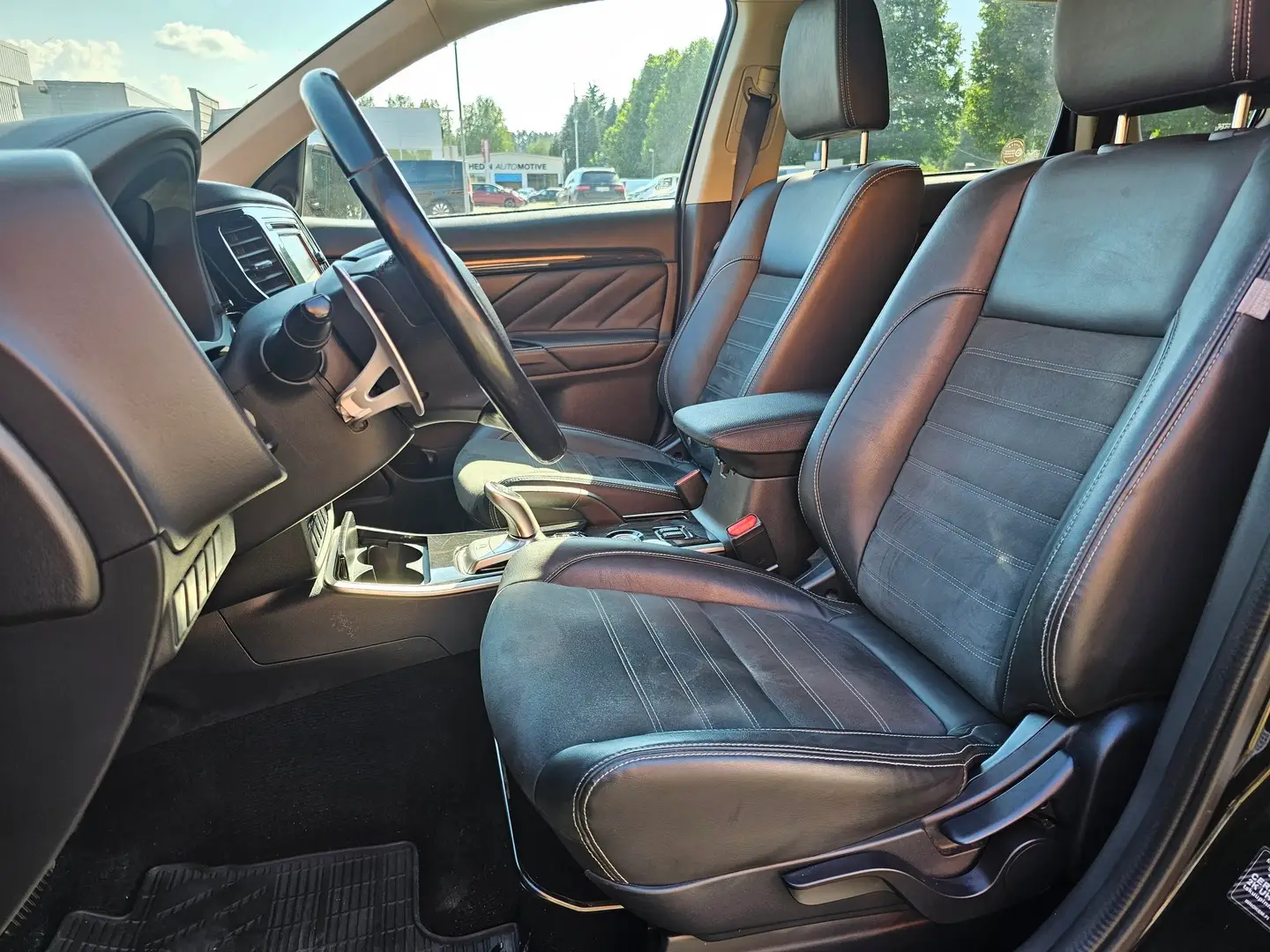 Car Image - bbwCm4fE5SQyojkRiwfYo