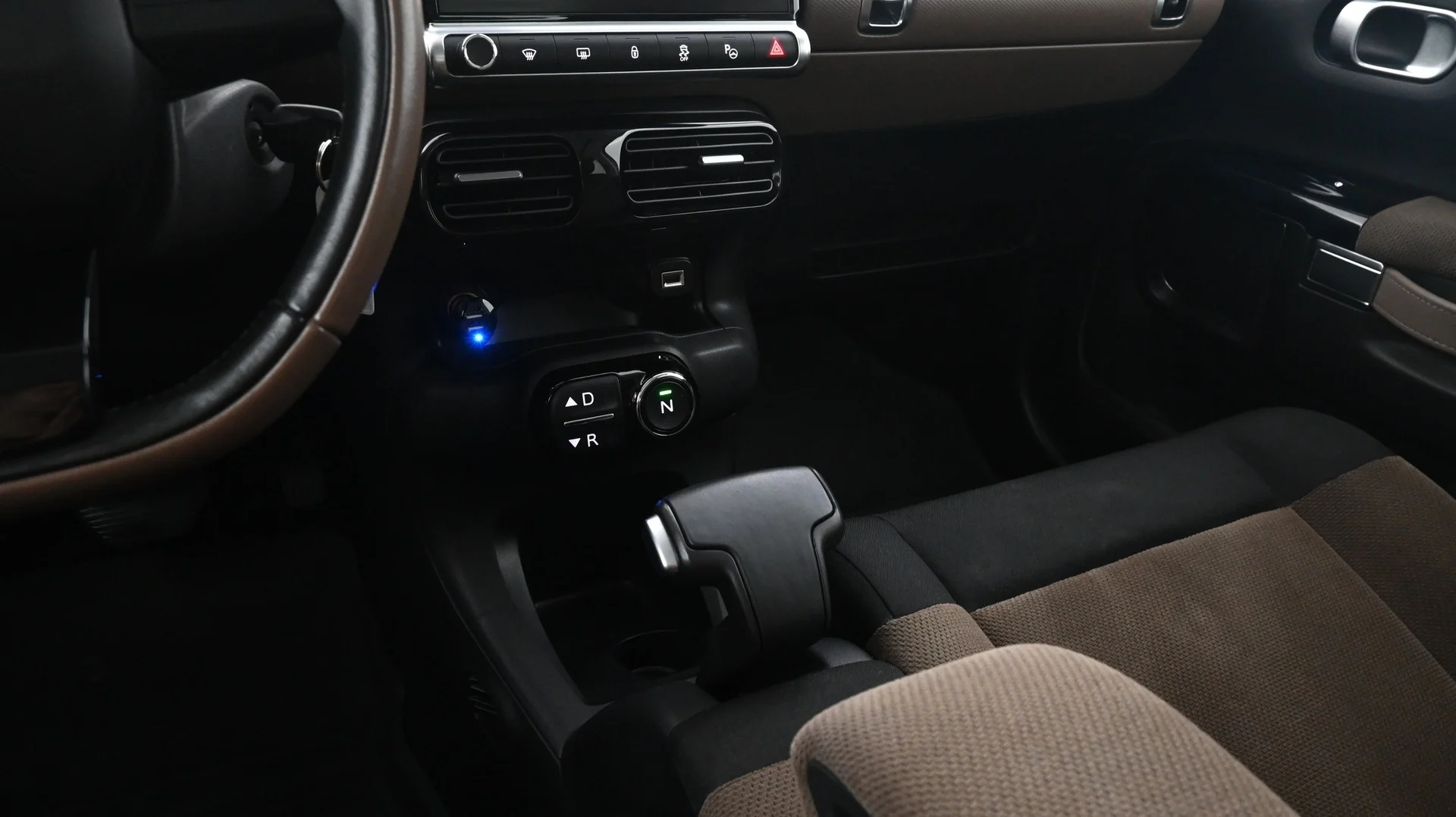 Car Image - 5qze56cwU760D5W0l1kLIf