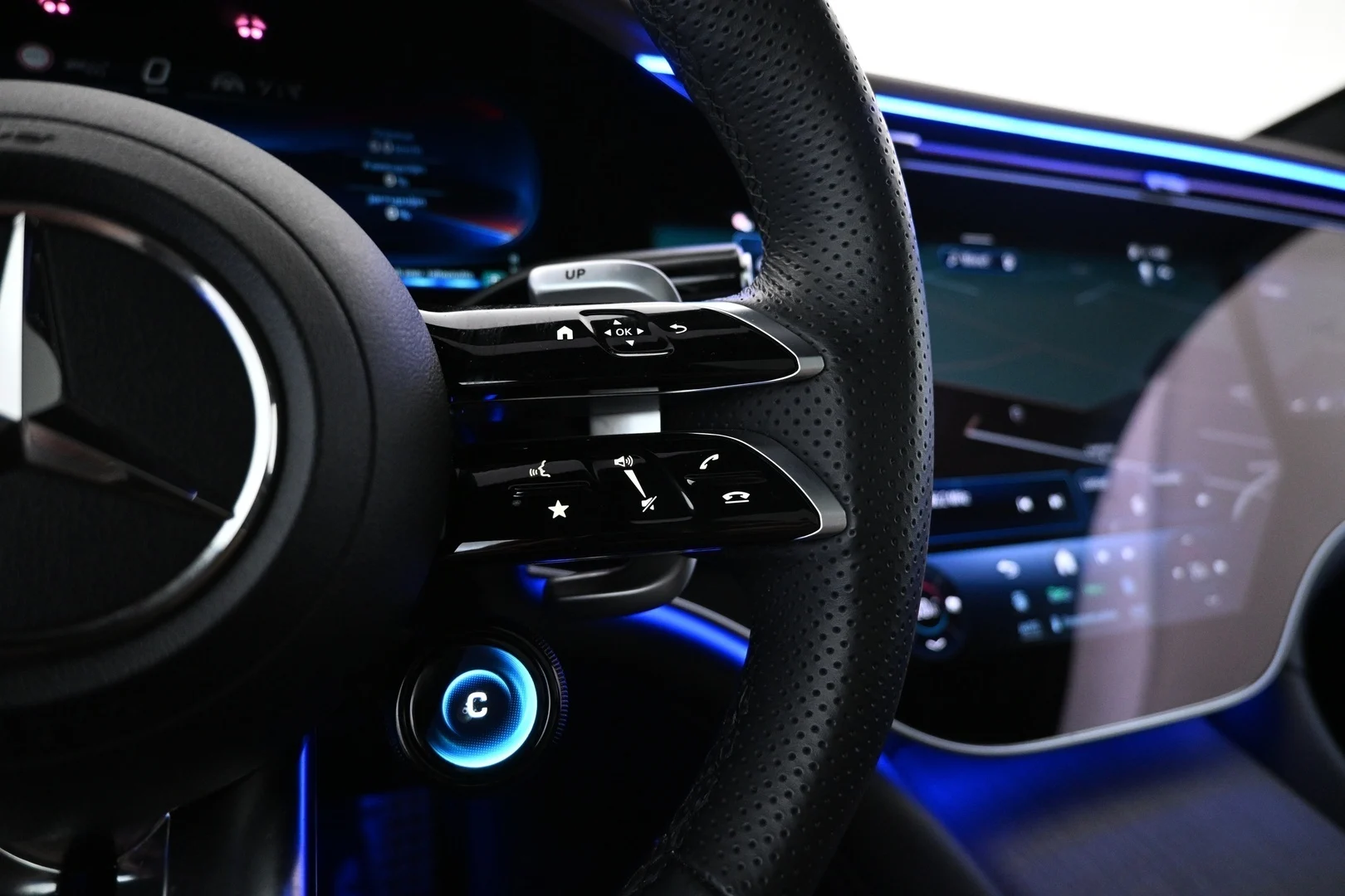 Car Image - 5Q9anwwMq0HcScc3CxXV3G