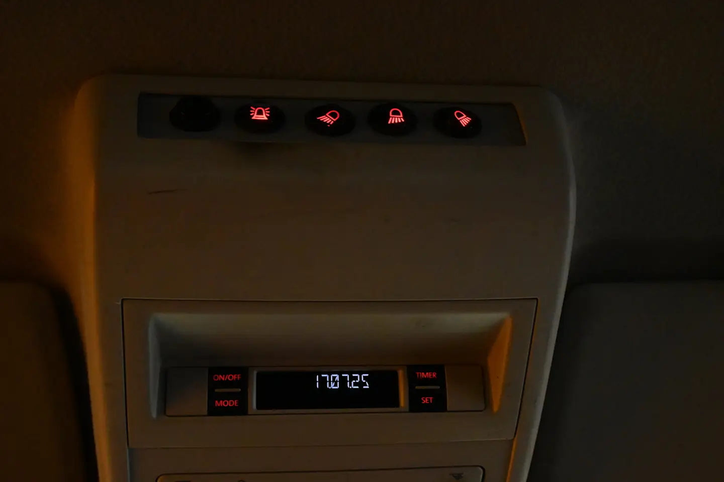 Car Image - 6it8i0ytXrQweLGH8gWAhu